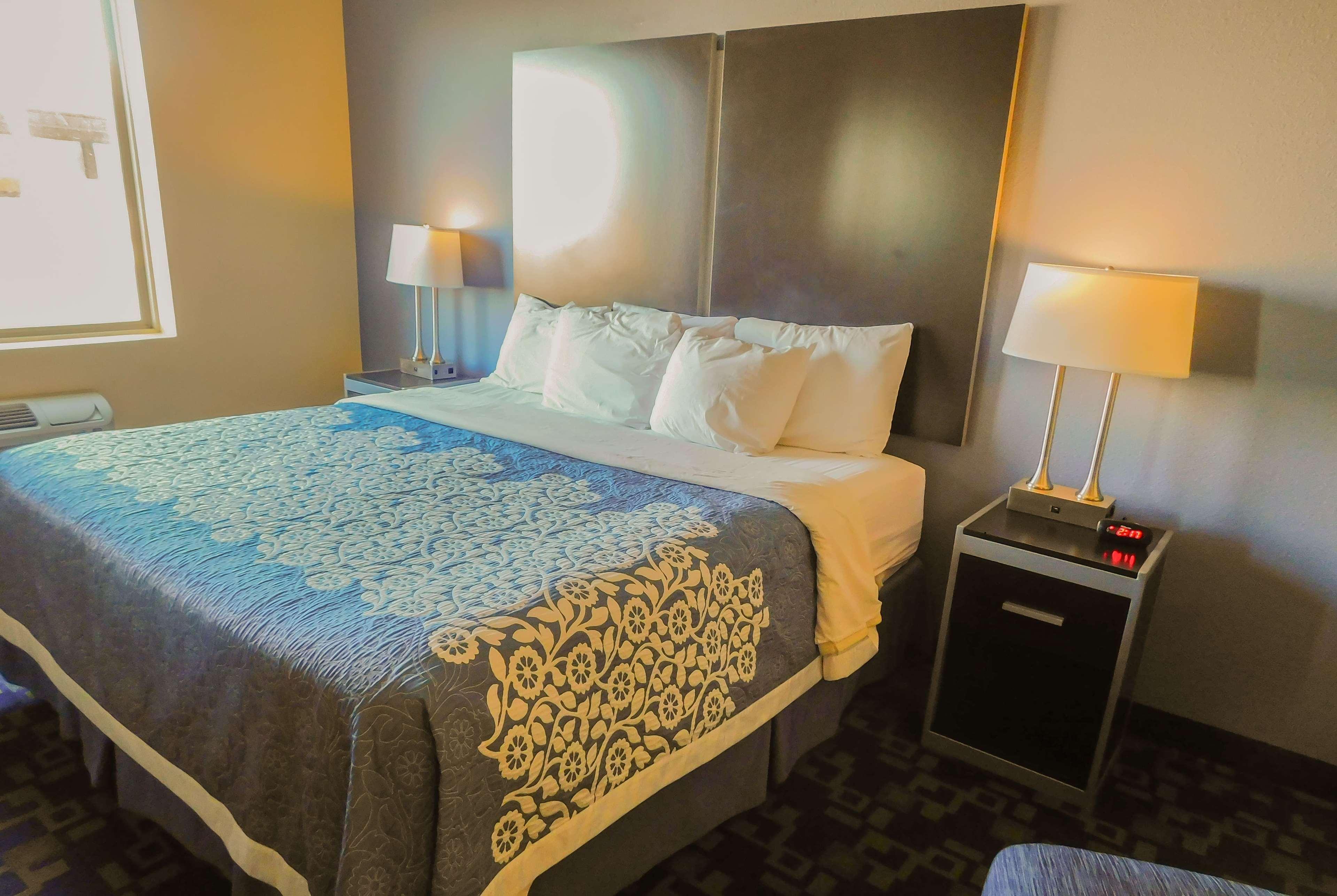 Days Inn & Suites By Wyndham Pocahontas Luaran gambar
