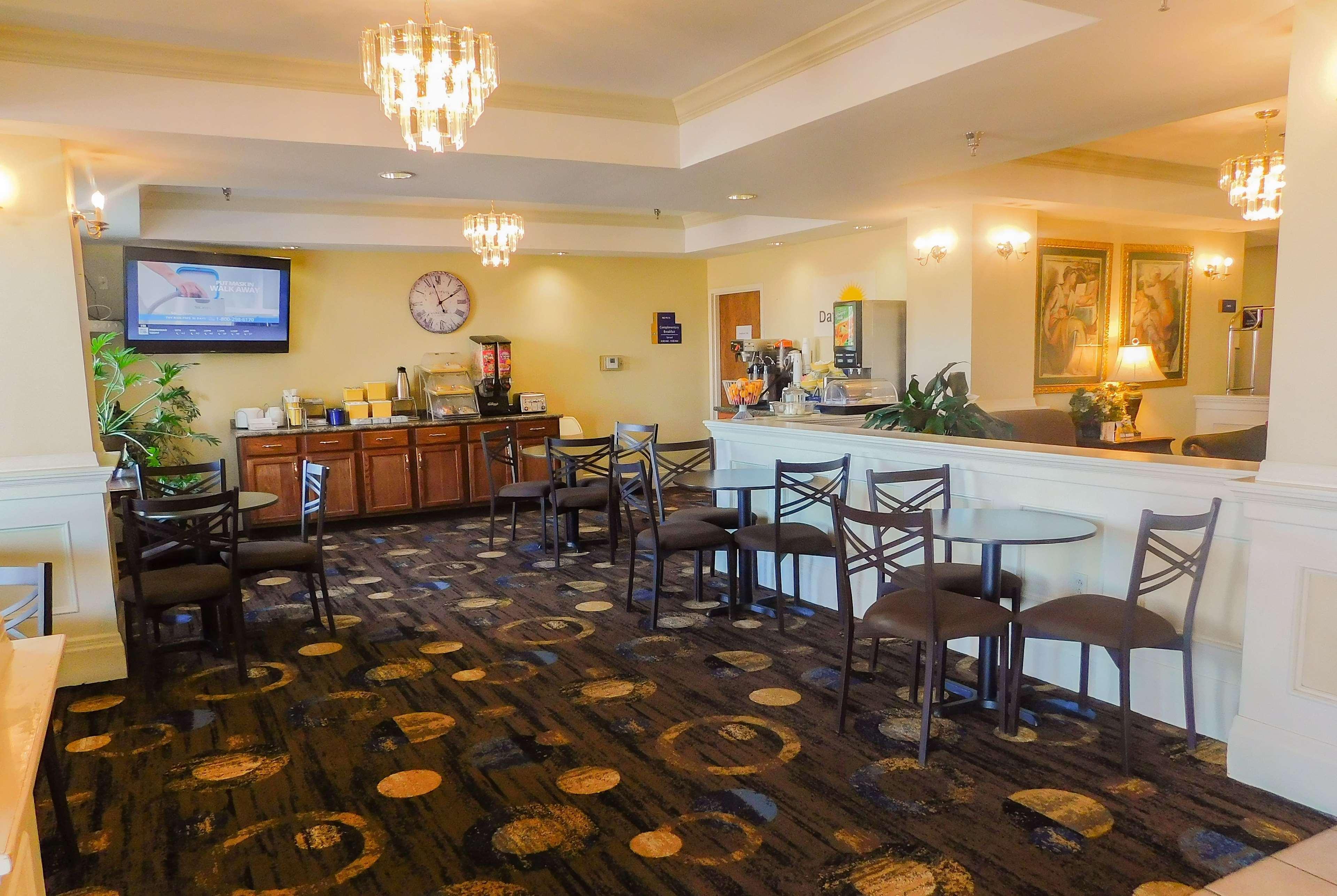 Days Inn & Suites By Wyndham Pocahontas Luaran gambar