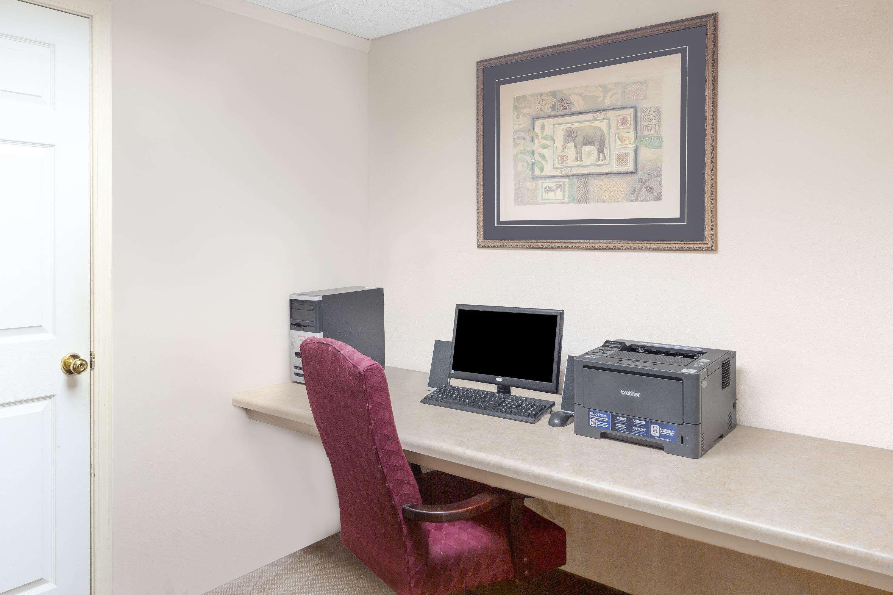 Days Inn & Suites By Wyndham Pocahontas Luaran gambar