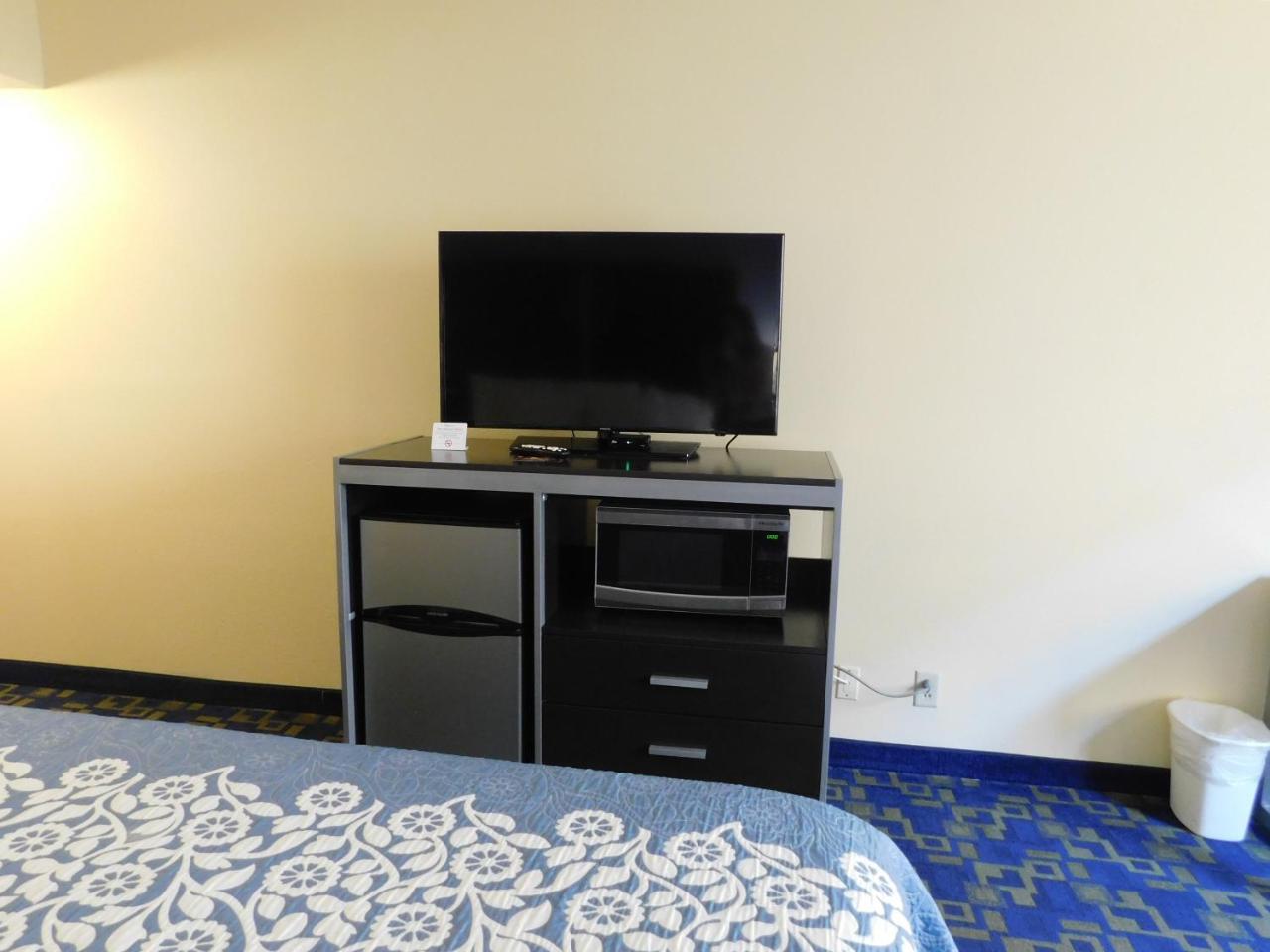 Days Inn & Suites By Wyndham Pocahontas Luaran gambar